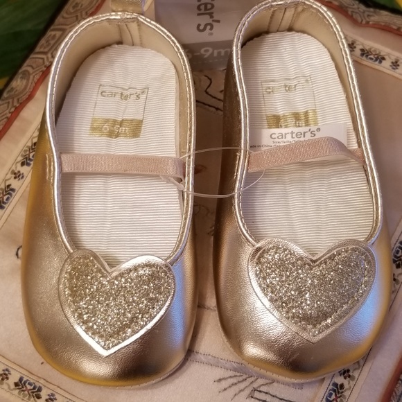 Carter's Other - NWT Carter's Glitter Hearts Ballet Slippers!